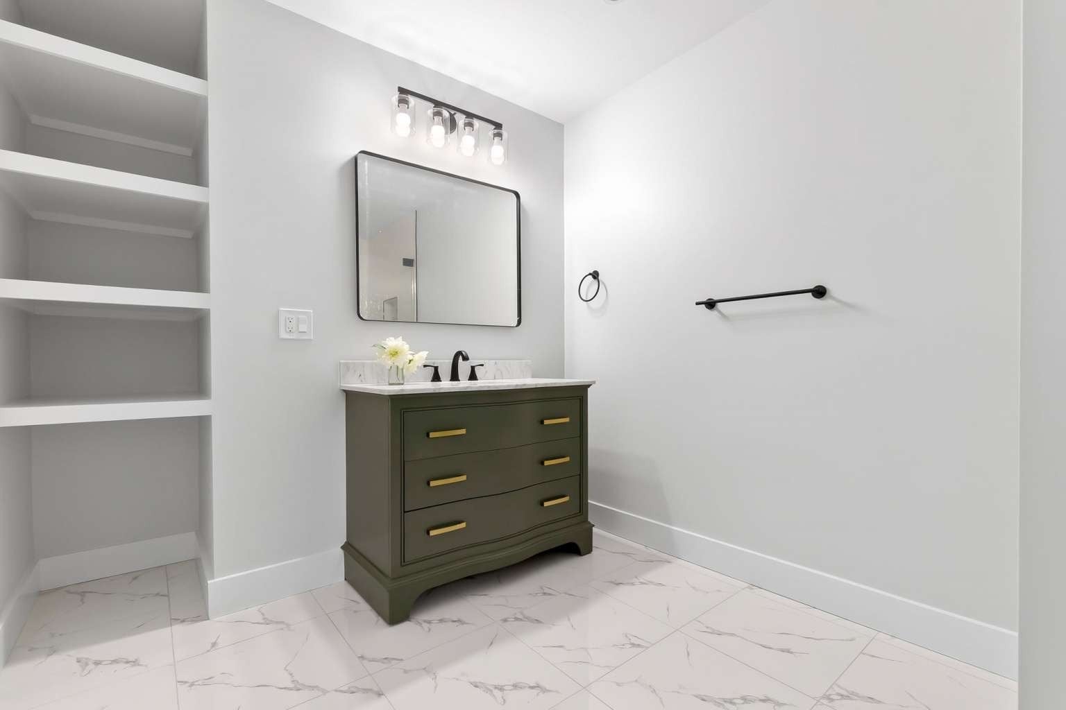 57 Myrtle Ave #2, Wakefield, MA, 57 Myrtle Ave #2, Wakefield, MA Photo #13