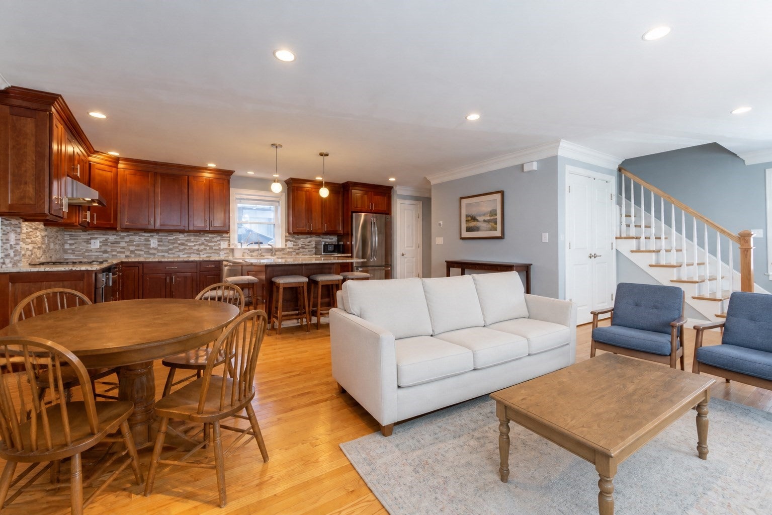 233 Grove St 2