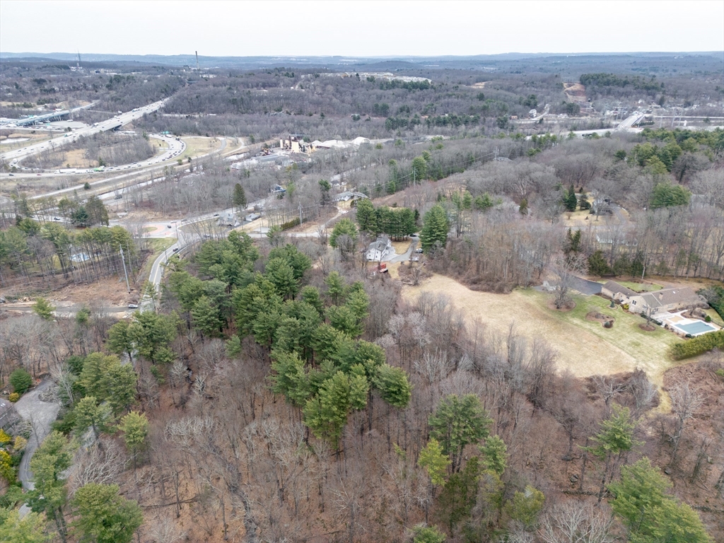 394 1/2 Greenwood Street