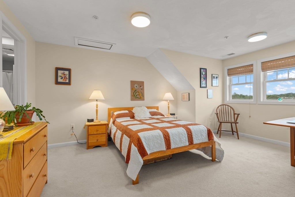 14 1/2 Roundy ST #2, Beverly, MA, 14 1/2 Roundy ST #2, Beverly, MA Photo #17
