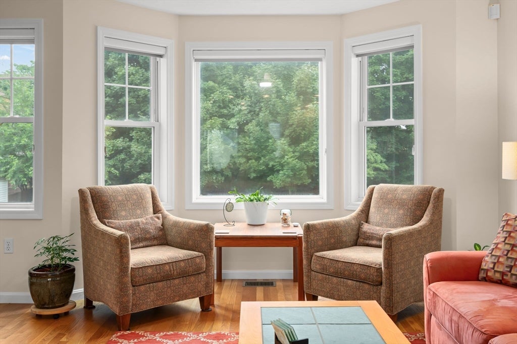 14 1/2 Roundy ST #2, Beverly, MA, 14 1/2 Roundy ST #2, Beverly, MA Photo #7