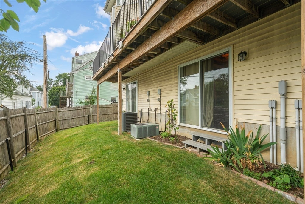 14 1/2 Roundy ST #2, Beverly, MA, 14 1/2 Roundy ST #2, Beverly, MA Photo #36