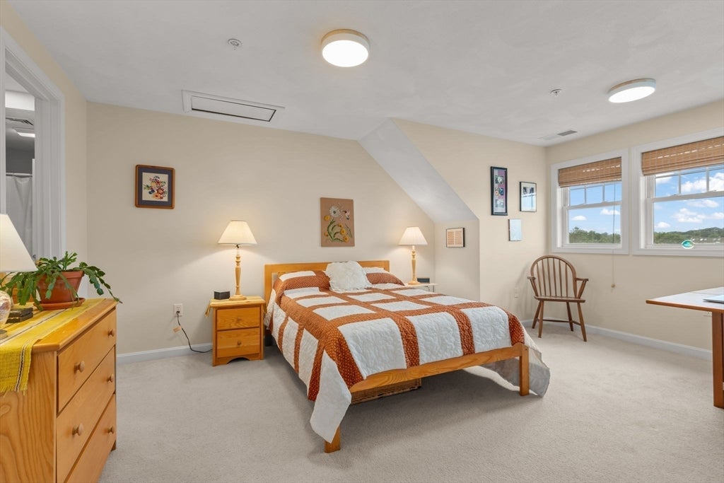 14 1/2 Roundy ST #2, Beverly, MA, 14 1/2 Roundy ST #2, Beverly, MA Photo #20