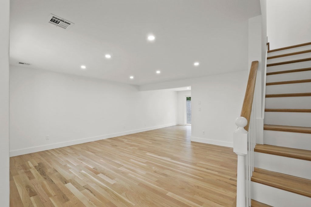 176 Palmer Ave 2