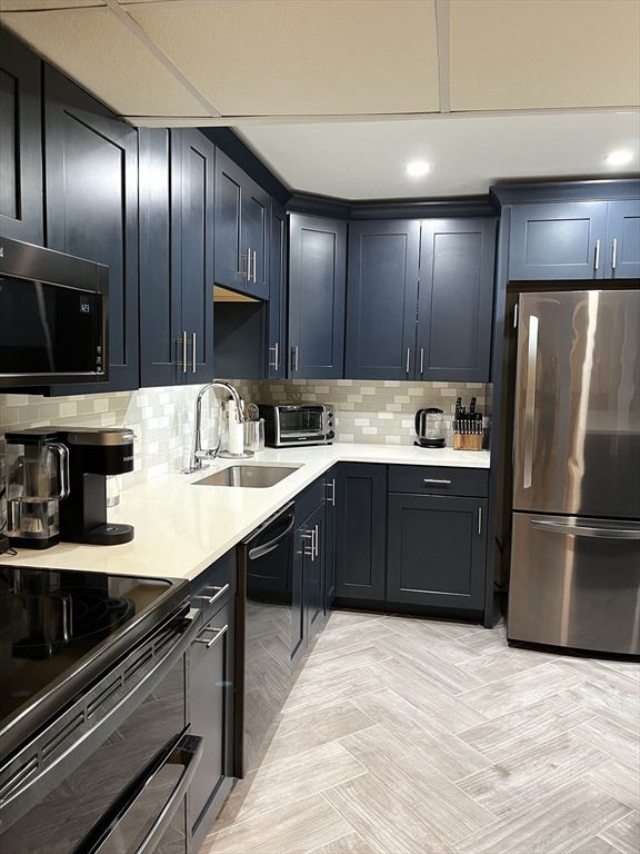 4 Shadowbrook Ln 31