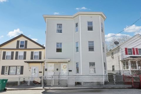 47 - 49 Walnut St Lowell MA 01852