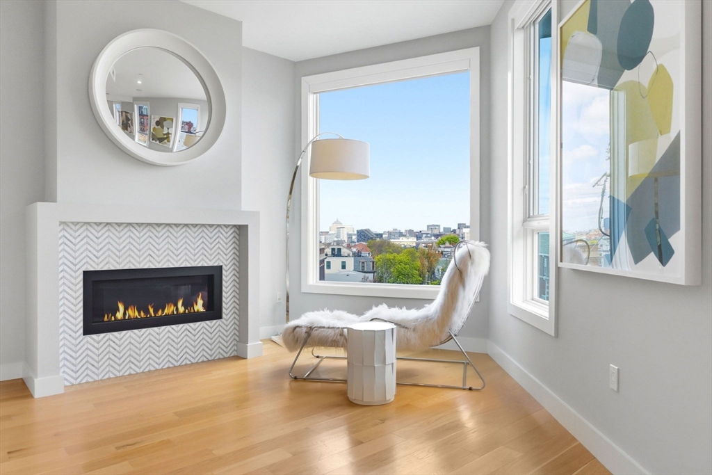 469 E 4th St #2, Boston, MA Photo #6