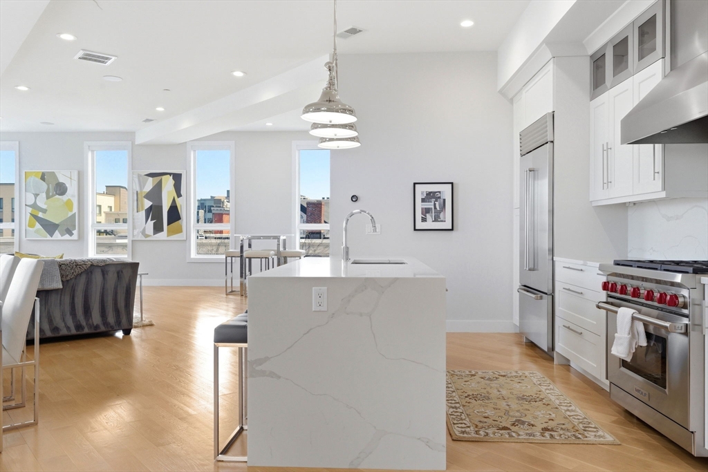 469 E 4th St #2, Boston, MA Photo #21