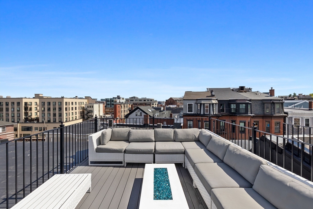 469 E 4th St #2, Boston, MA Photo #38
