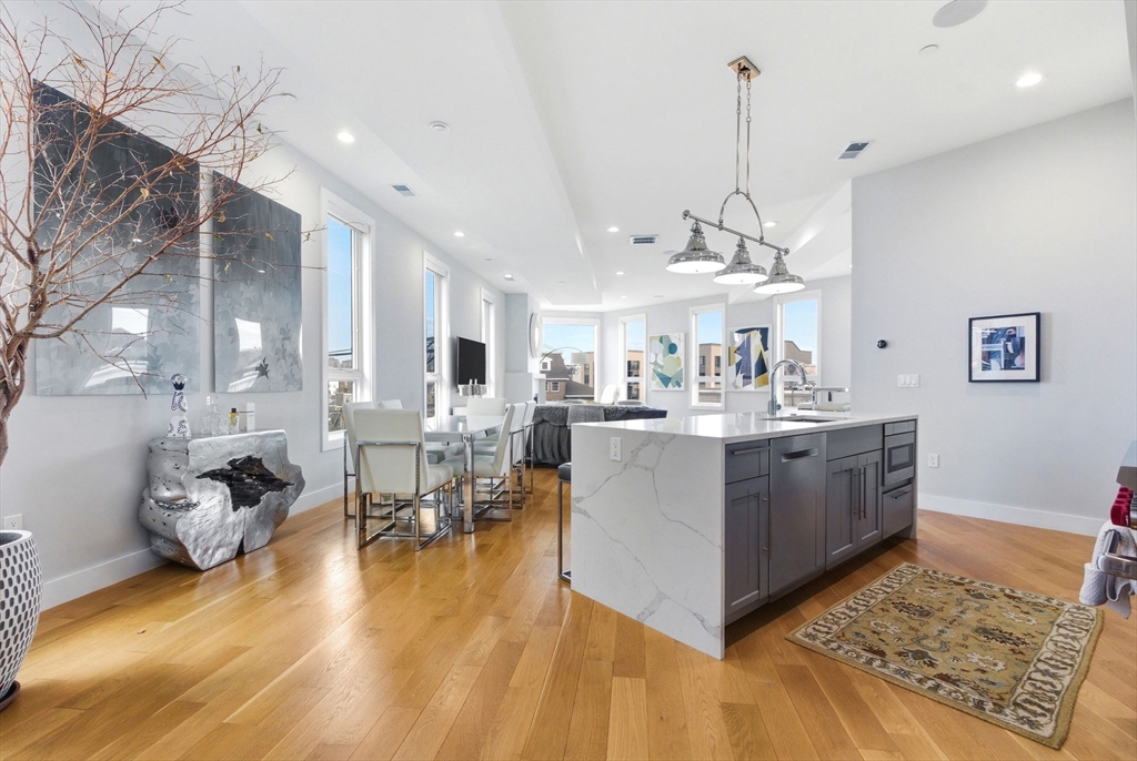469 E 4th St #2, Boston, MA Photo #22