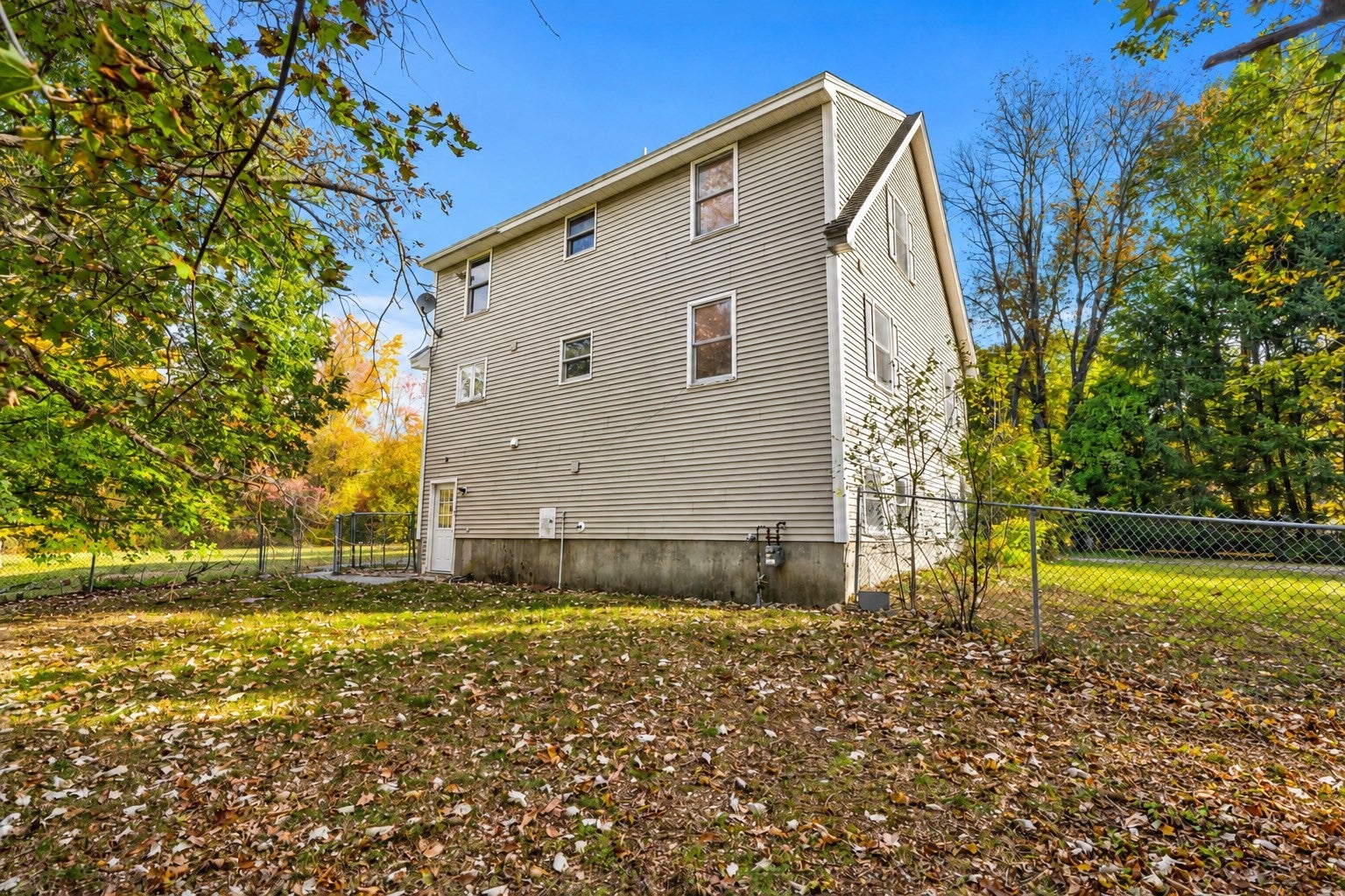 50 Fox Ave
