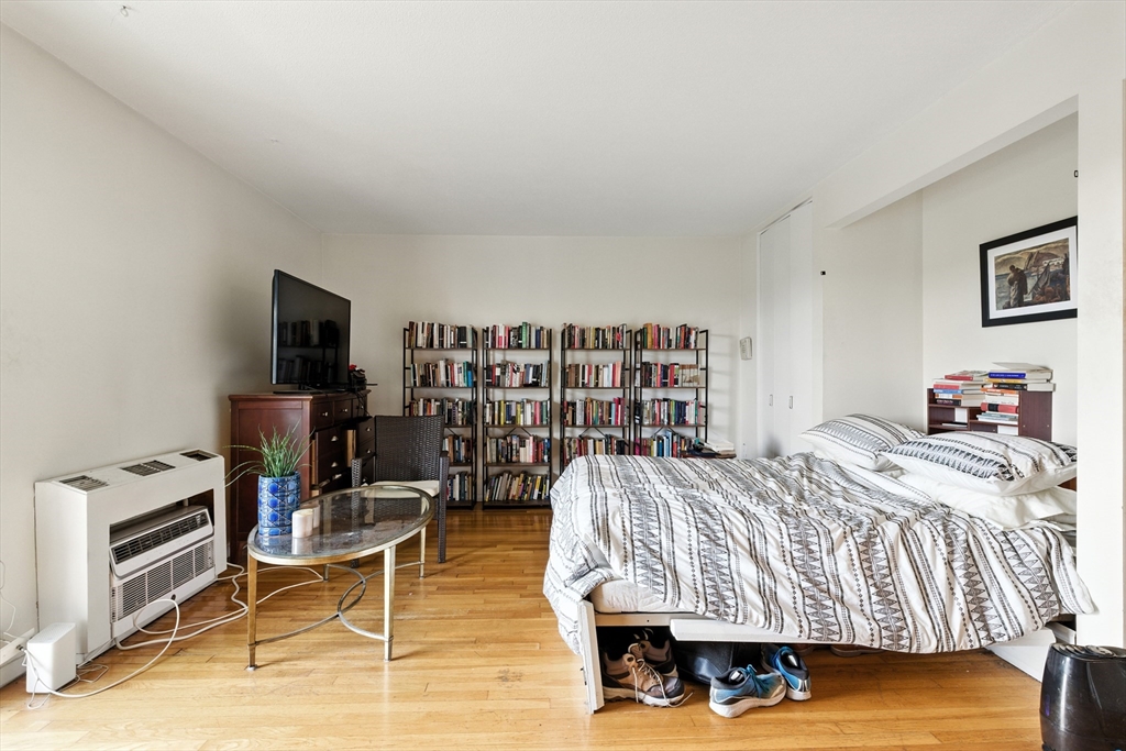 227 Coolidge Ave 214