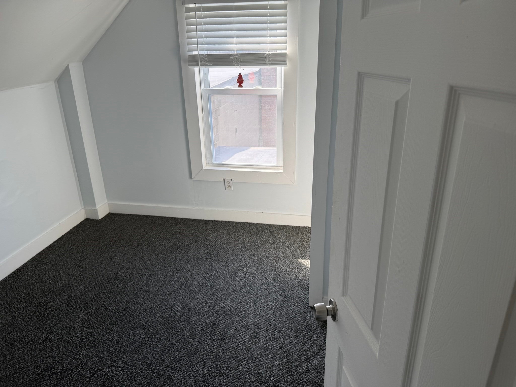 23 Second Street, Lowell, MA Photo #8