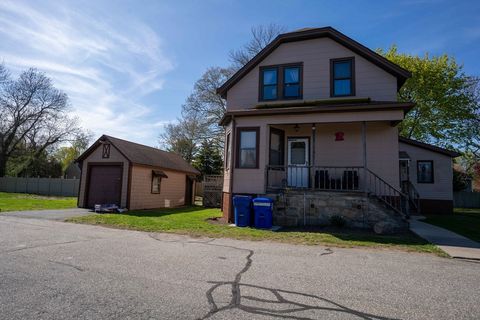 9 Warren Street Dartmouth MA 02748