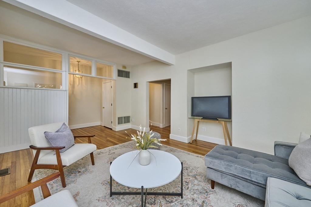 51 Fulkerson St, Cambridge, MA Photo #4