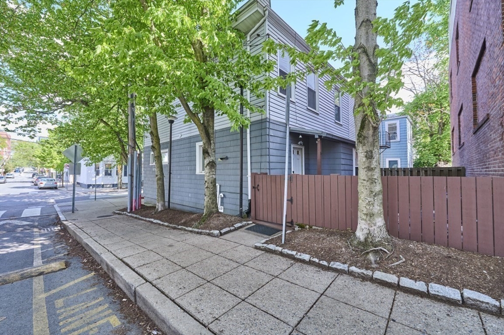 51 Fulkerson St, Cambridge, MA Photo #25