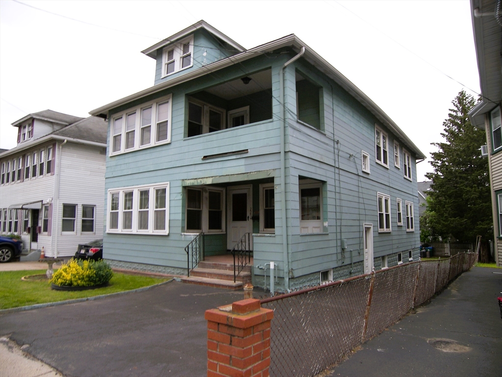 223-225 Riverside Avenue