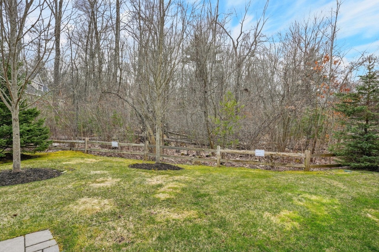 17 Stonebrook Ct 17