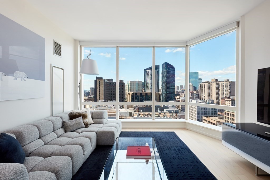 1 Franklin St 2011