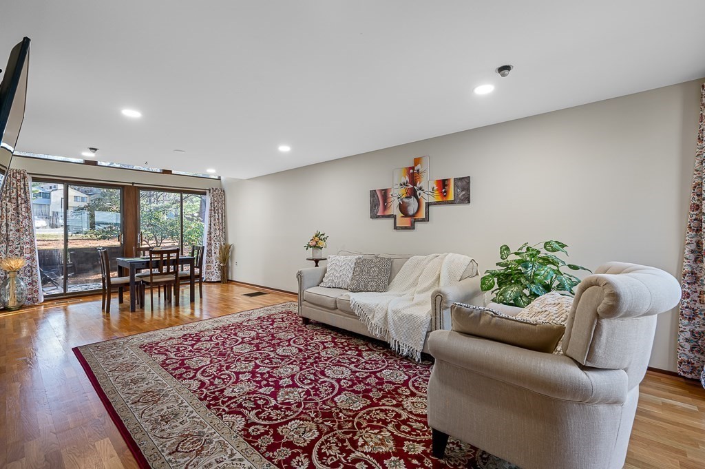 140 Butternut Hollow 140