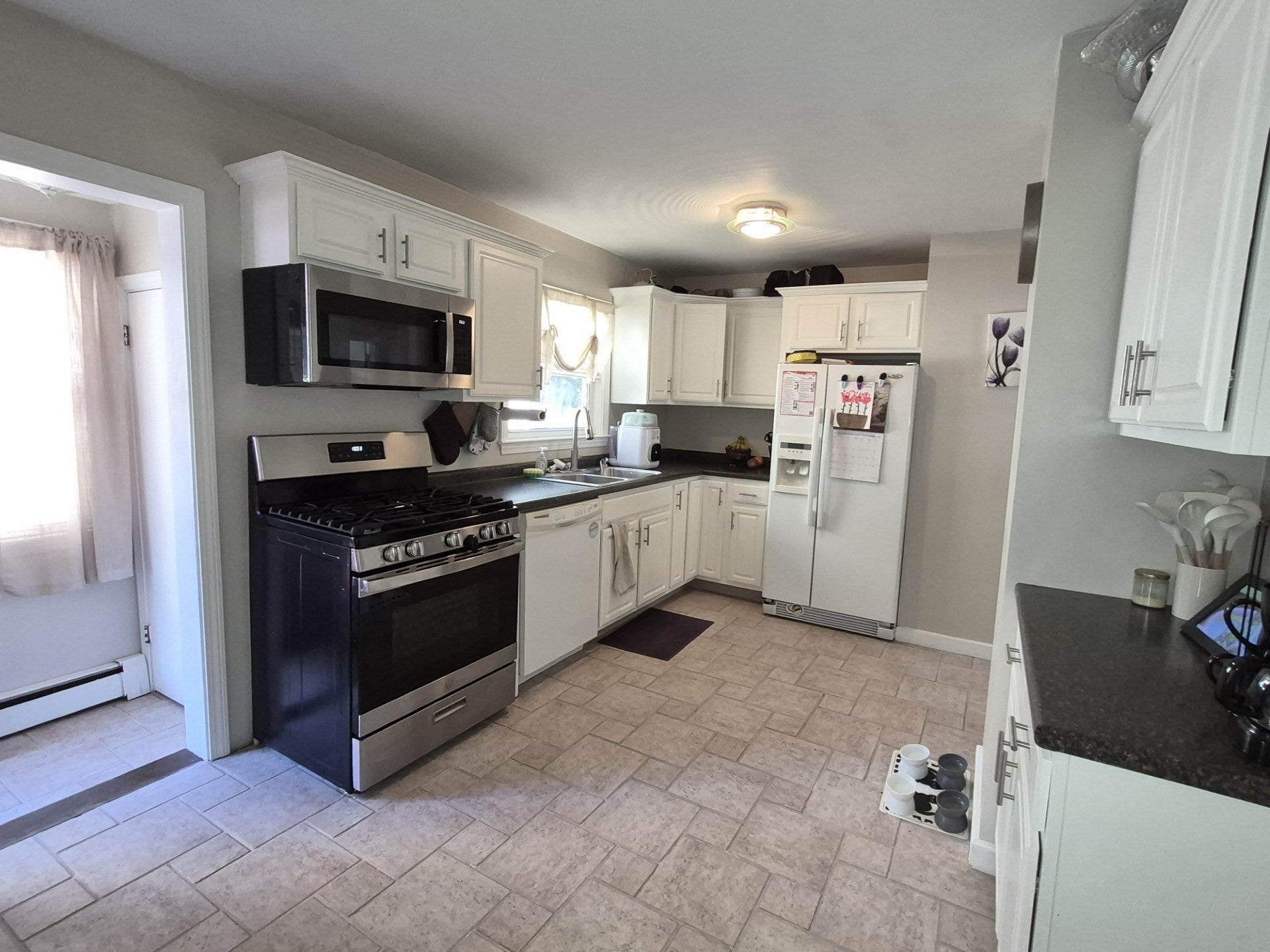 178 California St, Fall River, MA, 178 California St, Fall River, MA Photo #8