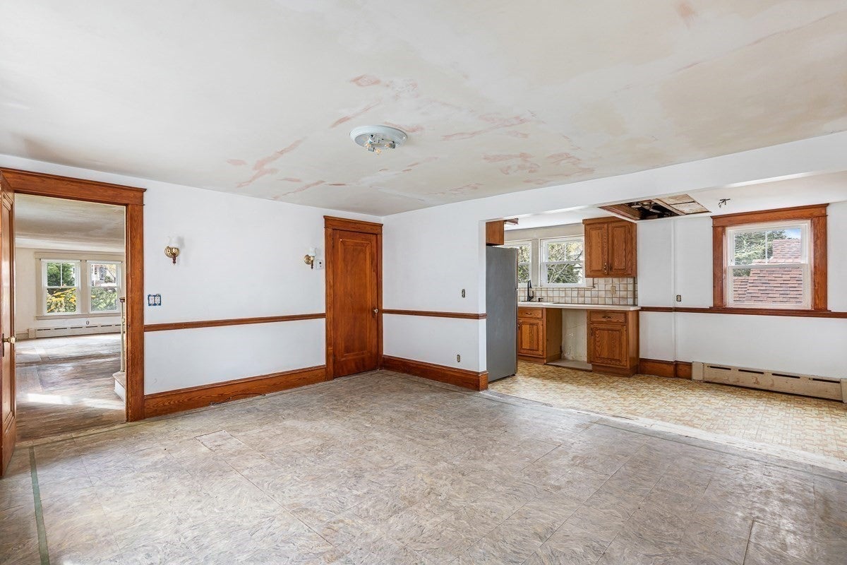 1292 Riverside Ave, Somerset, MA, 1292 Riverside Ave, Somerset, MA Photo #6