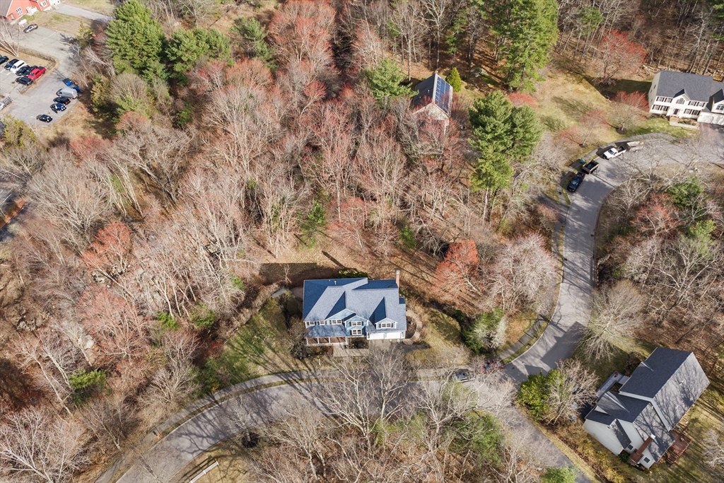 557 Acorn Park Dr 557