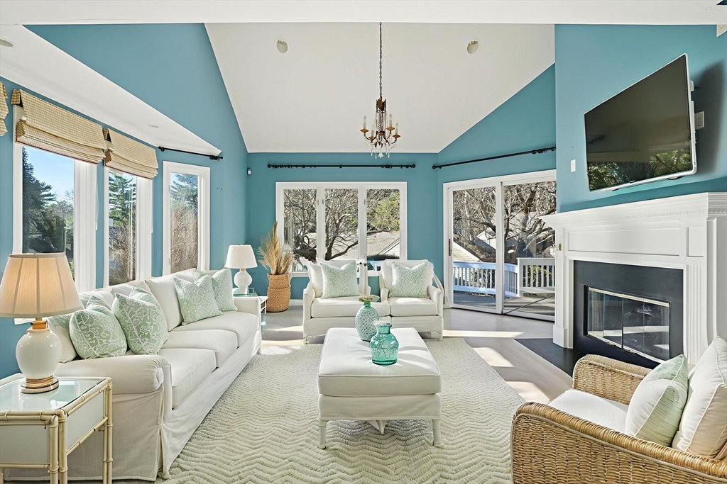 77 Tussock Brook Rd 77