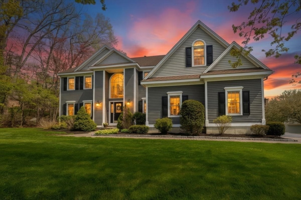 5 Eagles Nest Rd