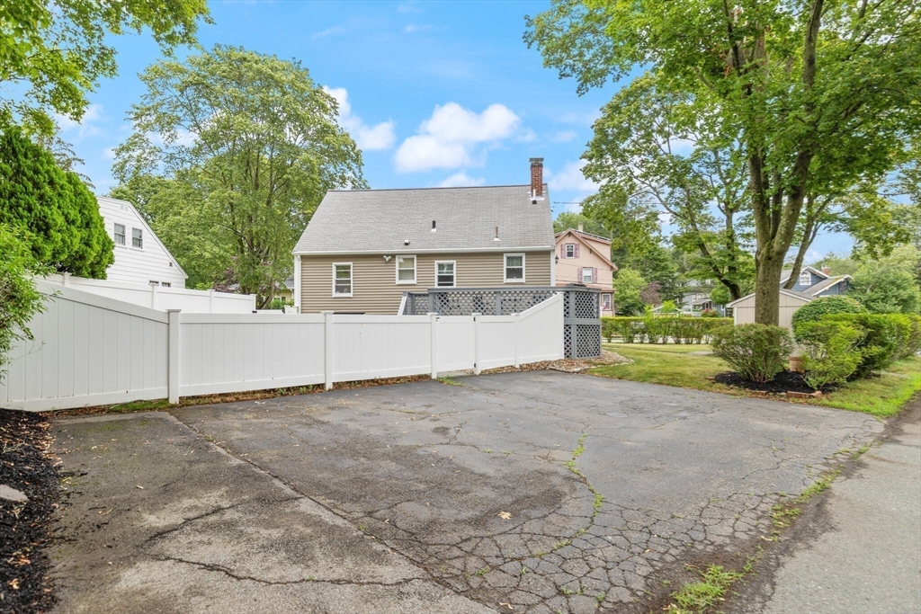 23 Warren St