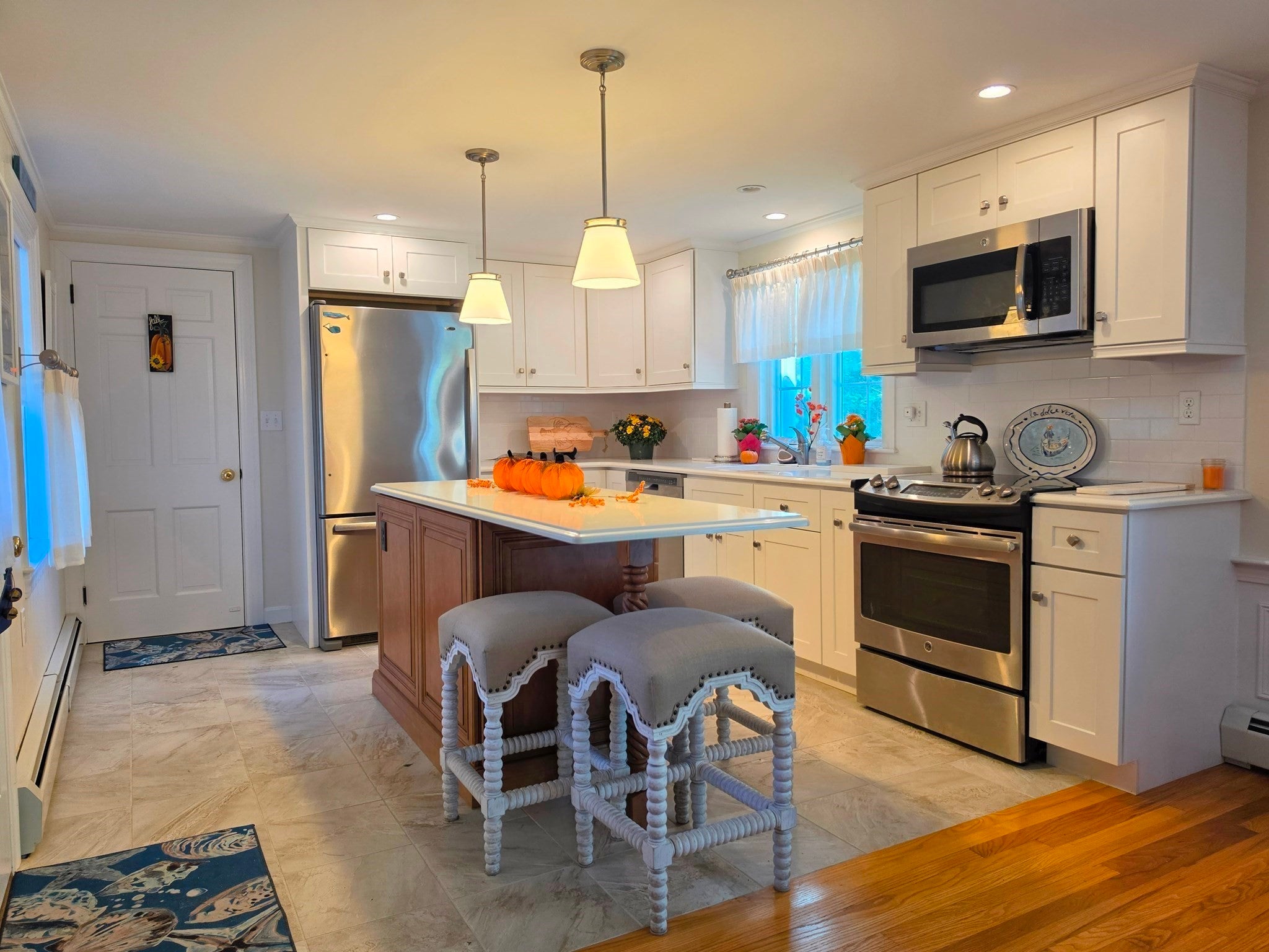 17 Captain York Road, Yarmouth, MA Photo #3