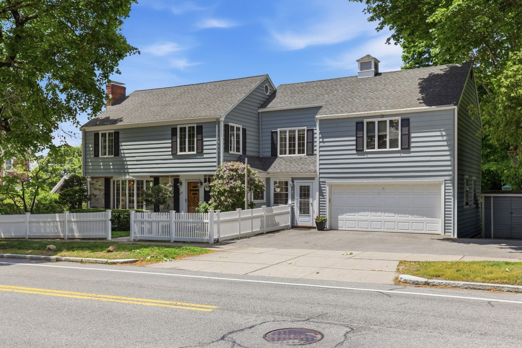 Photo of 117 Highland AVE, Winchester, MA