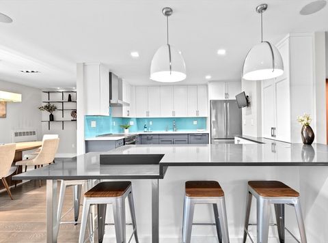50 Longwood Ave 1017 Brookline MA 02446
