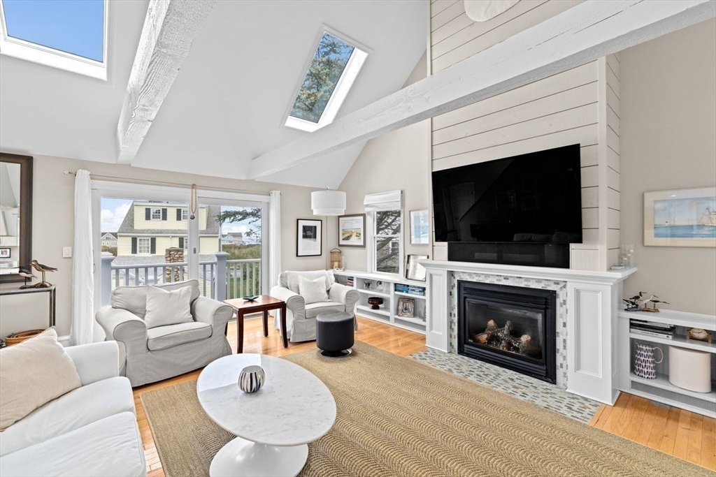 7 Borden Road