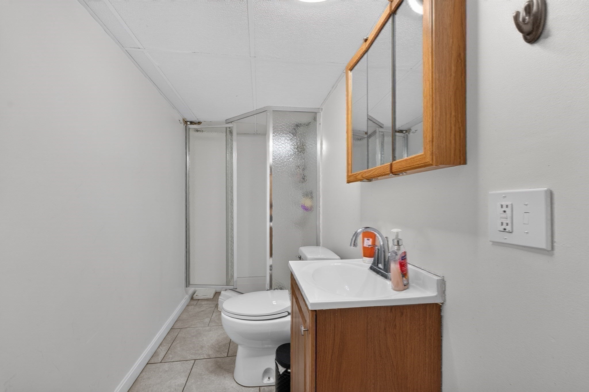 4 Old Homestead Rd, Methuen, MA, 4 Old Homestead Rd, Methuen, MA Photo #34
