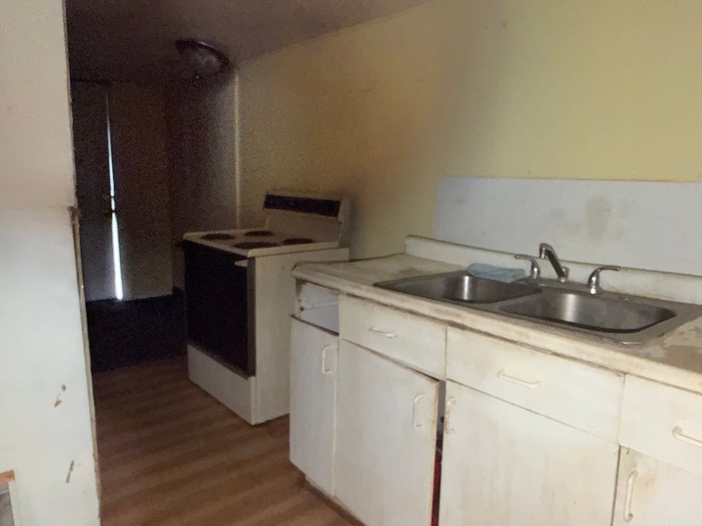 135-137 Elm St, Southbridge, MA, 135-137 Elm St, Southbridge, MA Photo #19