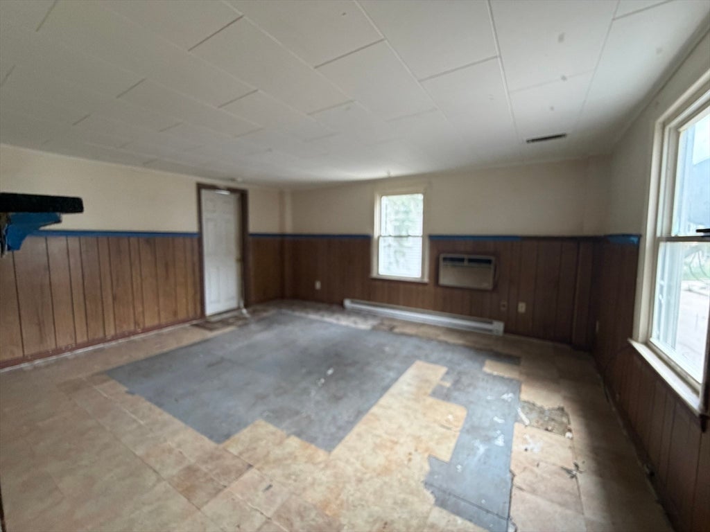 135-137 Elm St, Southbridge, MA, 135-137 Elm St, Southbridge, MA Photo #16