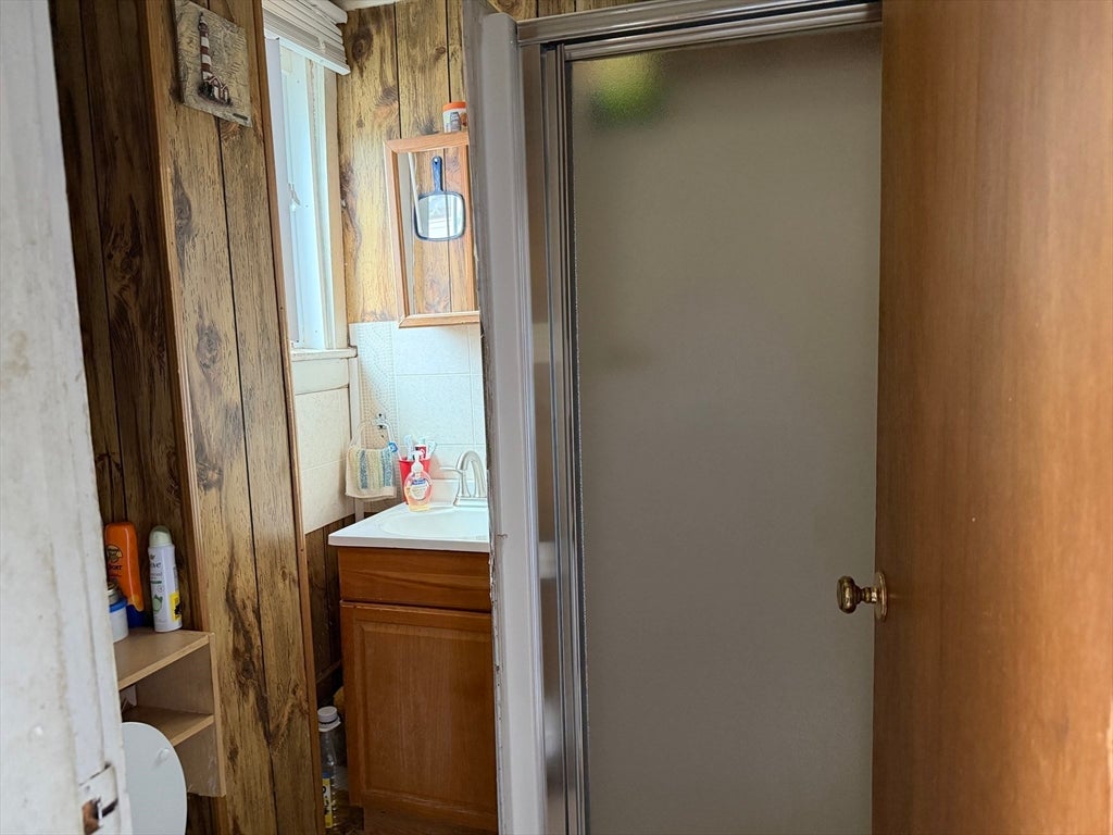 135-137 Elm St, Southbridge, MA, 135-137 Elm St, Southbridge, MA Photo #12