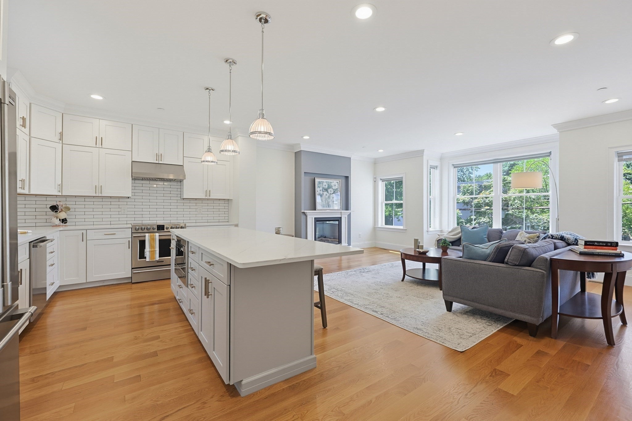Photo of 47 Mansfield St, Boston, MA