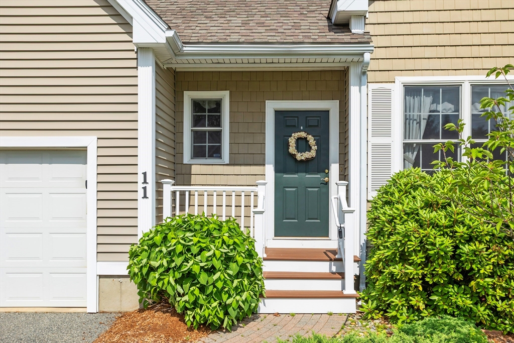 11 Stone Ridge Road 11