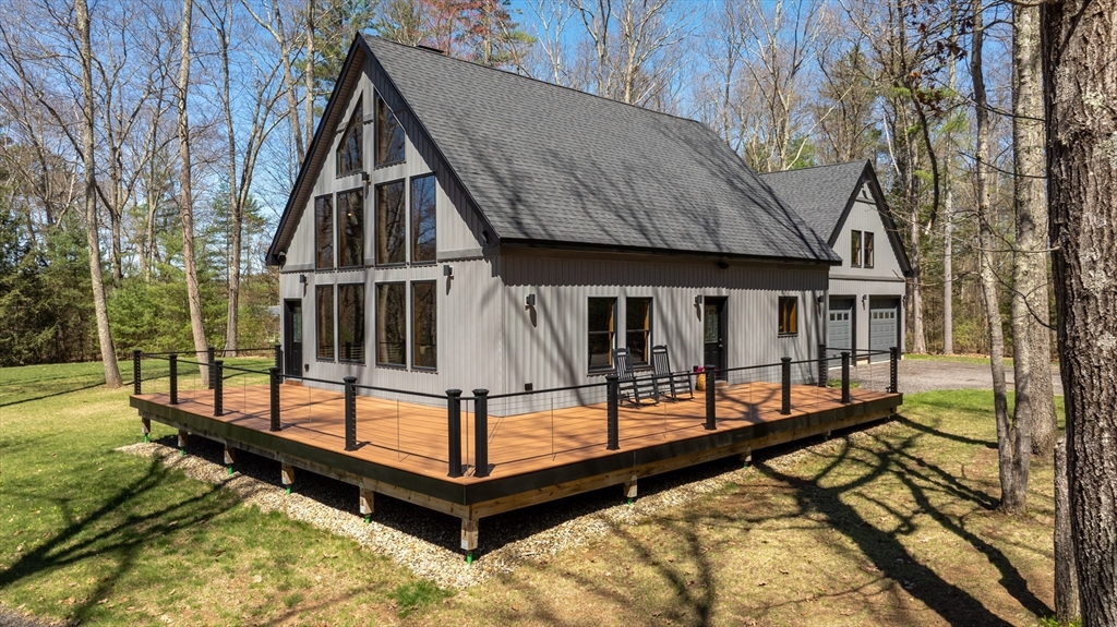 8 Barrett Rd