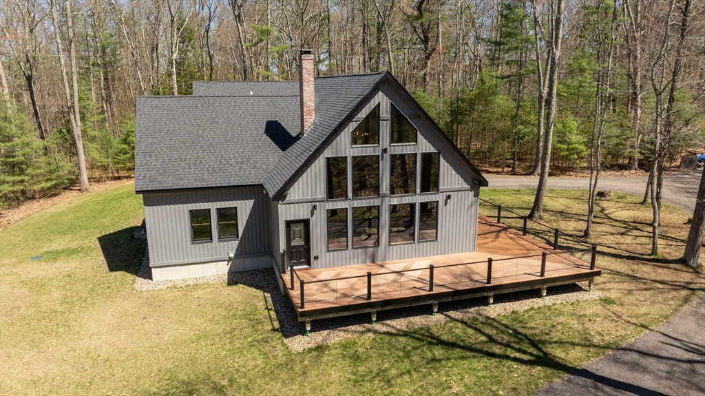 8 Barrett Rd