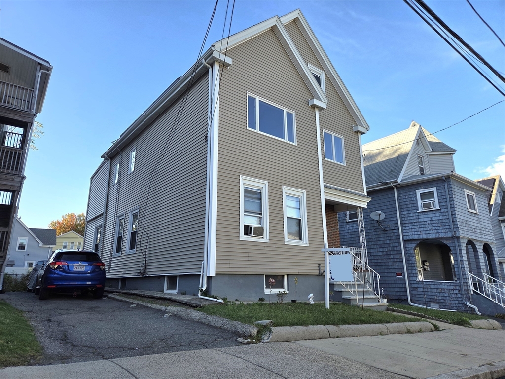98 Walnut St