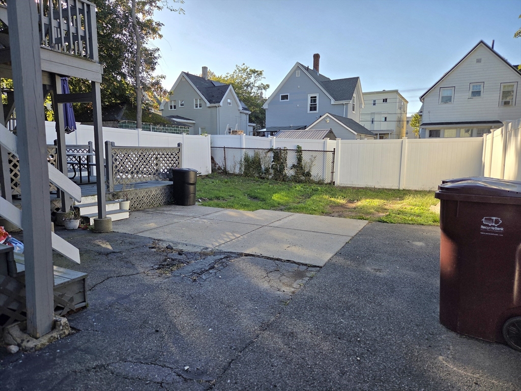 98 Walnut St