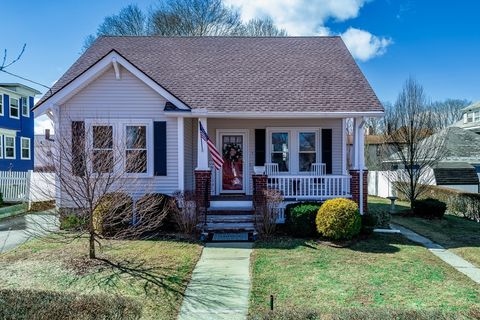 Photo of 7 Lansing Ave, Haverhill, MA 01832 (MLS # 73488829)