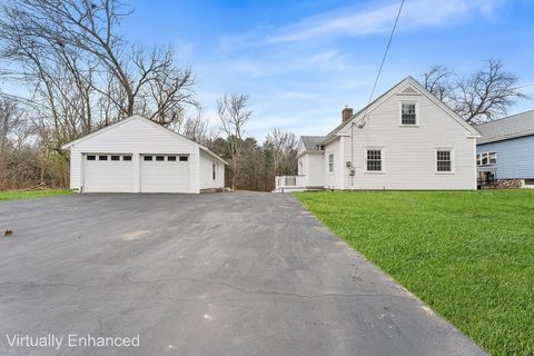 127 Old Millville Rd Uxbridge MA 01569