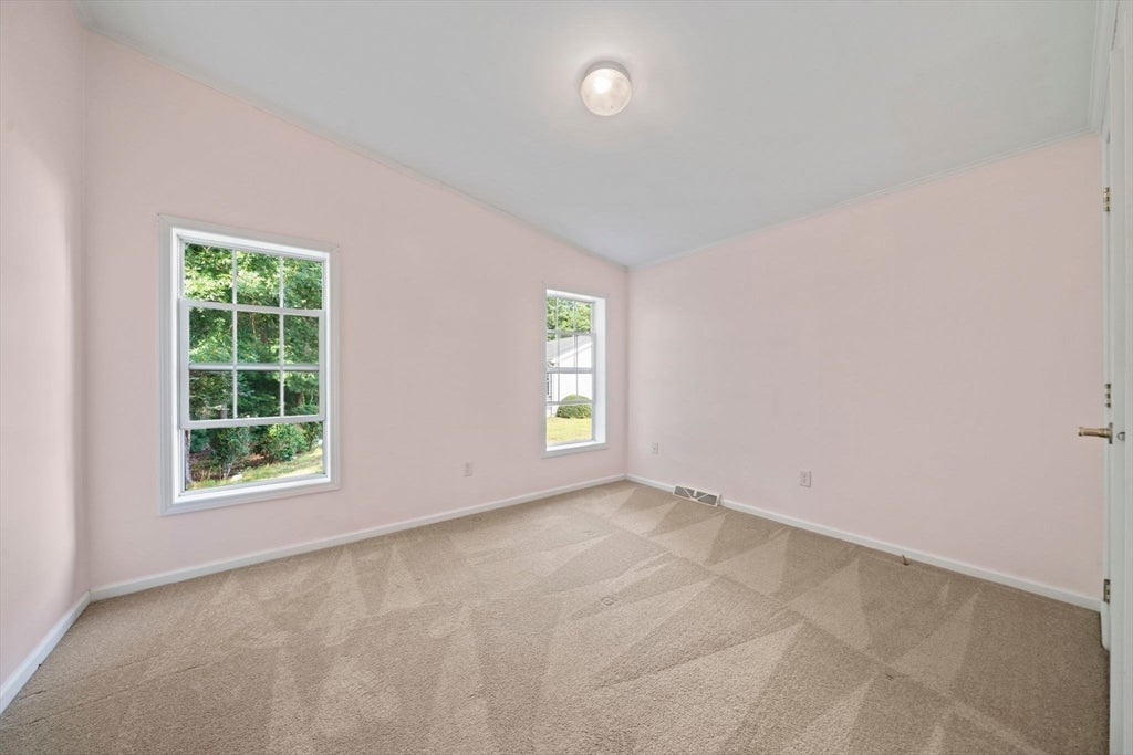 406 Simmons Rd, Middleboro, MA, 406 Simmons Rd, Middleboro, MA Photo #12