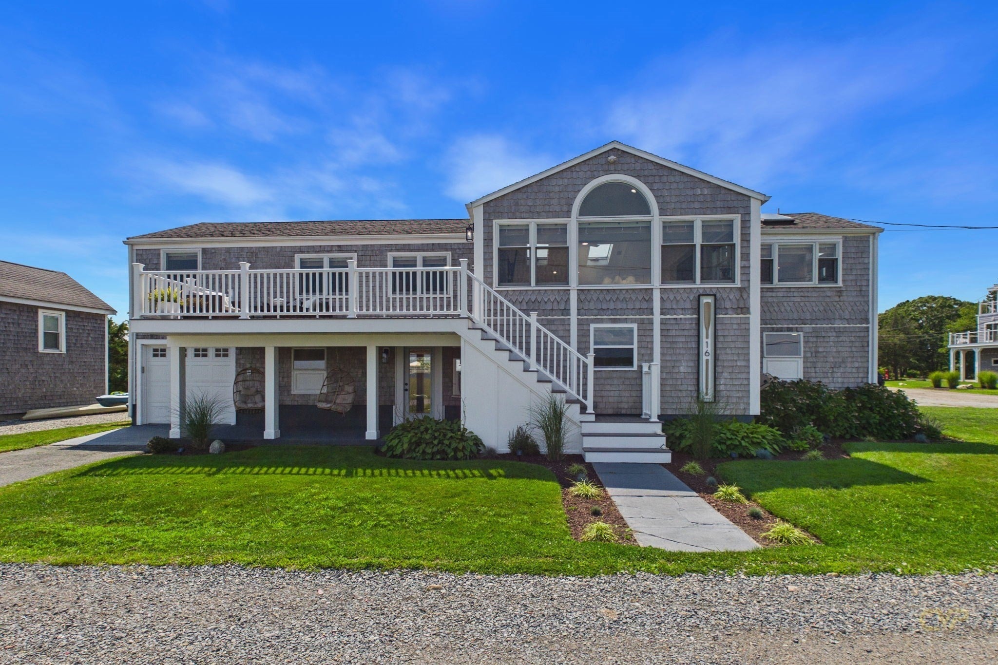 16 Shoreview Ave