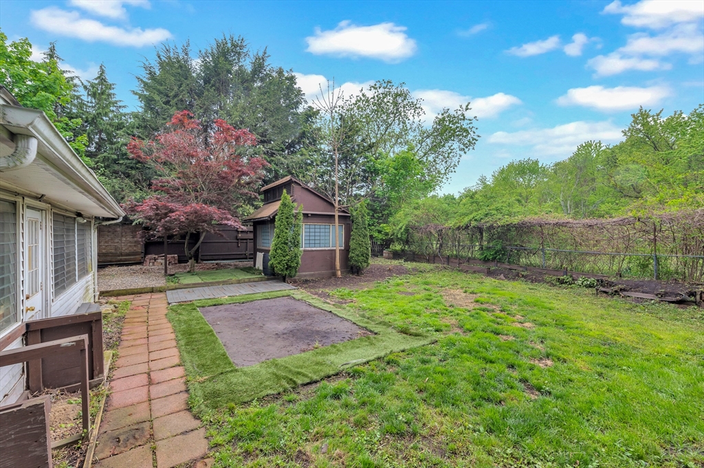 55 Brookside Ave.