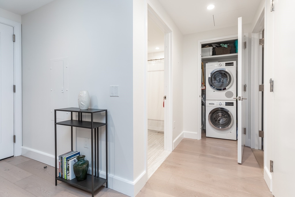 100 Lovejoy Wharf 5N